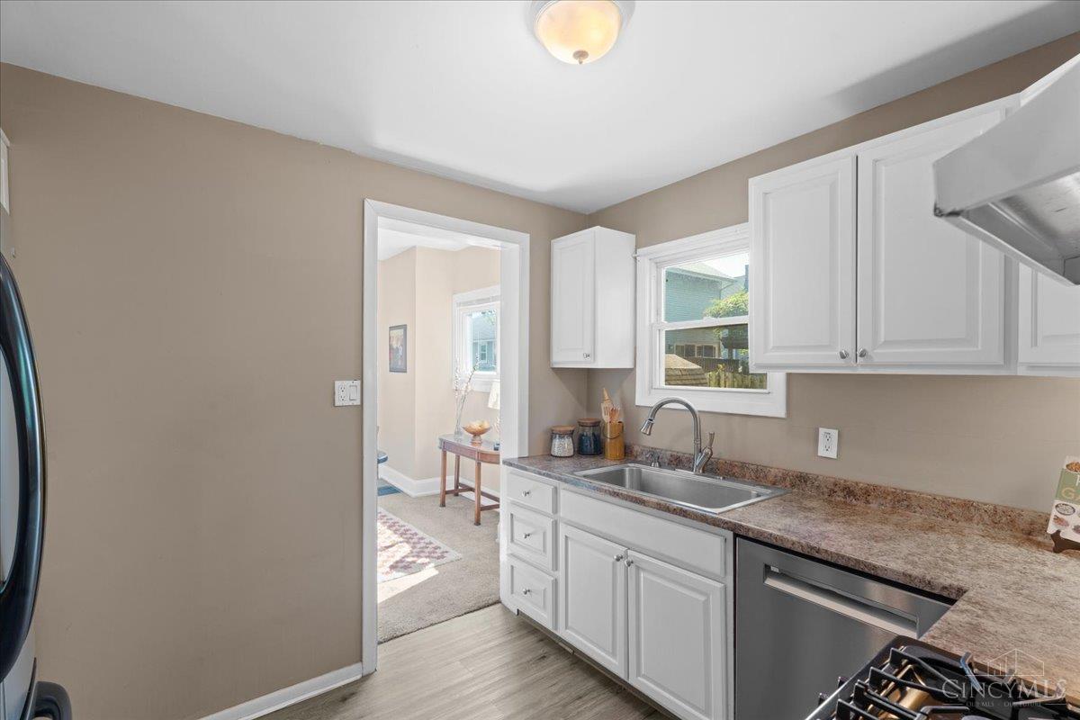 2775 Robertson Avenue Property Photo 12