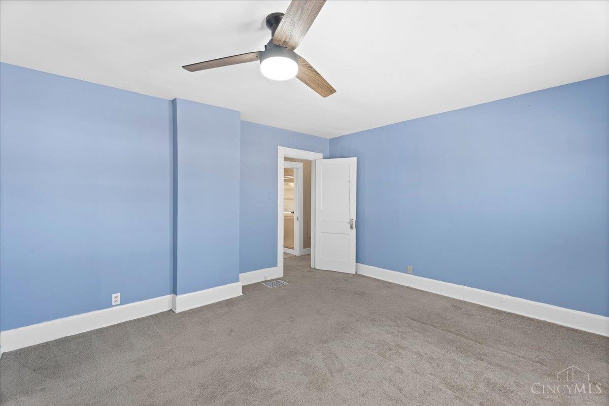 2775 Robertson Avenue Property Photo 18
