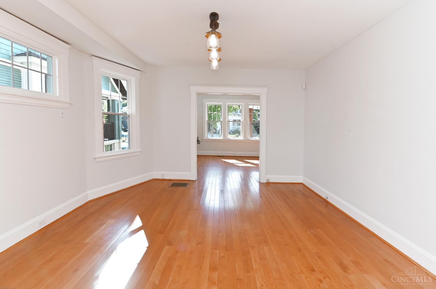 3640 Amberson Avenue Property Photo 10
