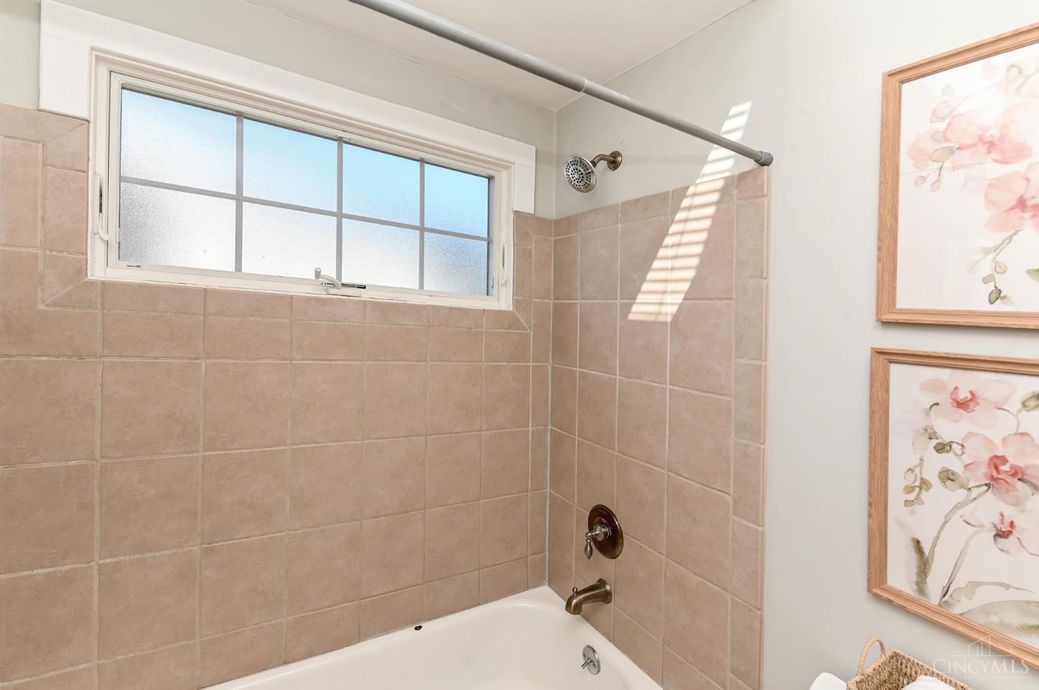 3640 Amberson Avenue Property Photo 31