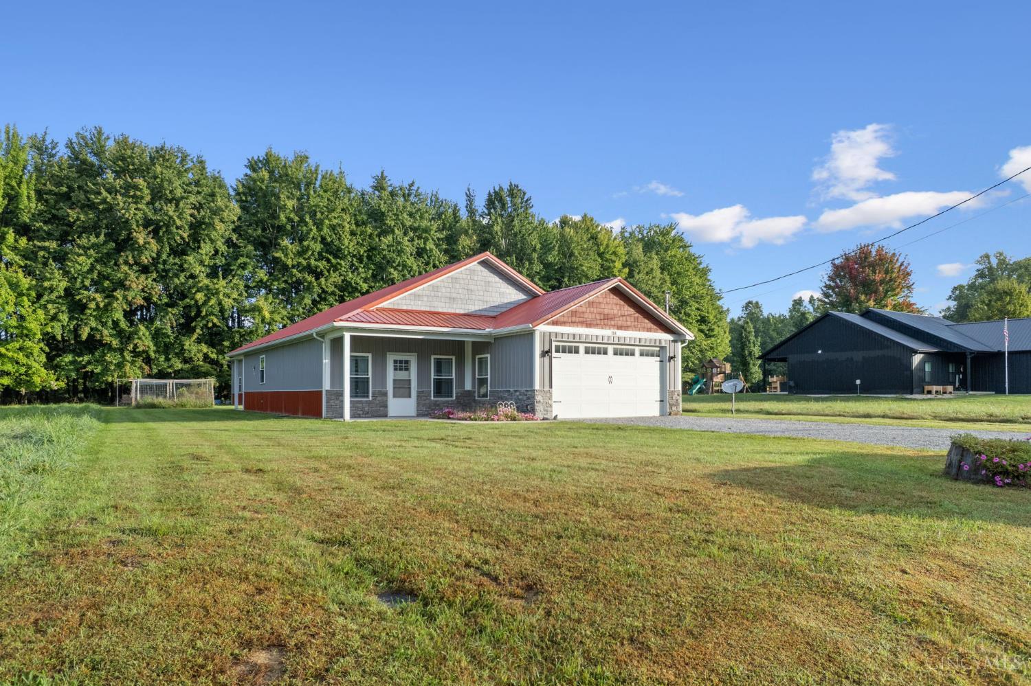 154 Black Hawk Drive Property Photo 4