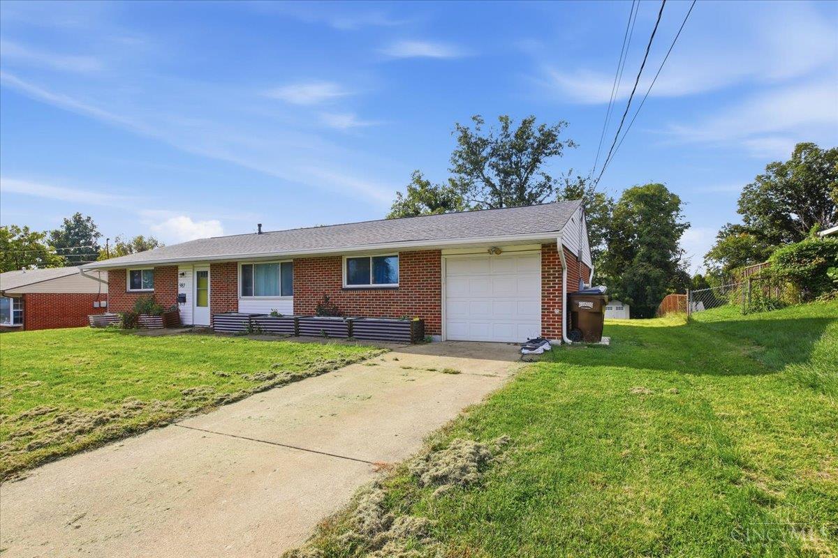987 Seminole Trail Property Photo 3