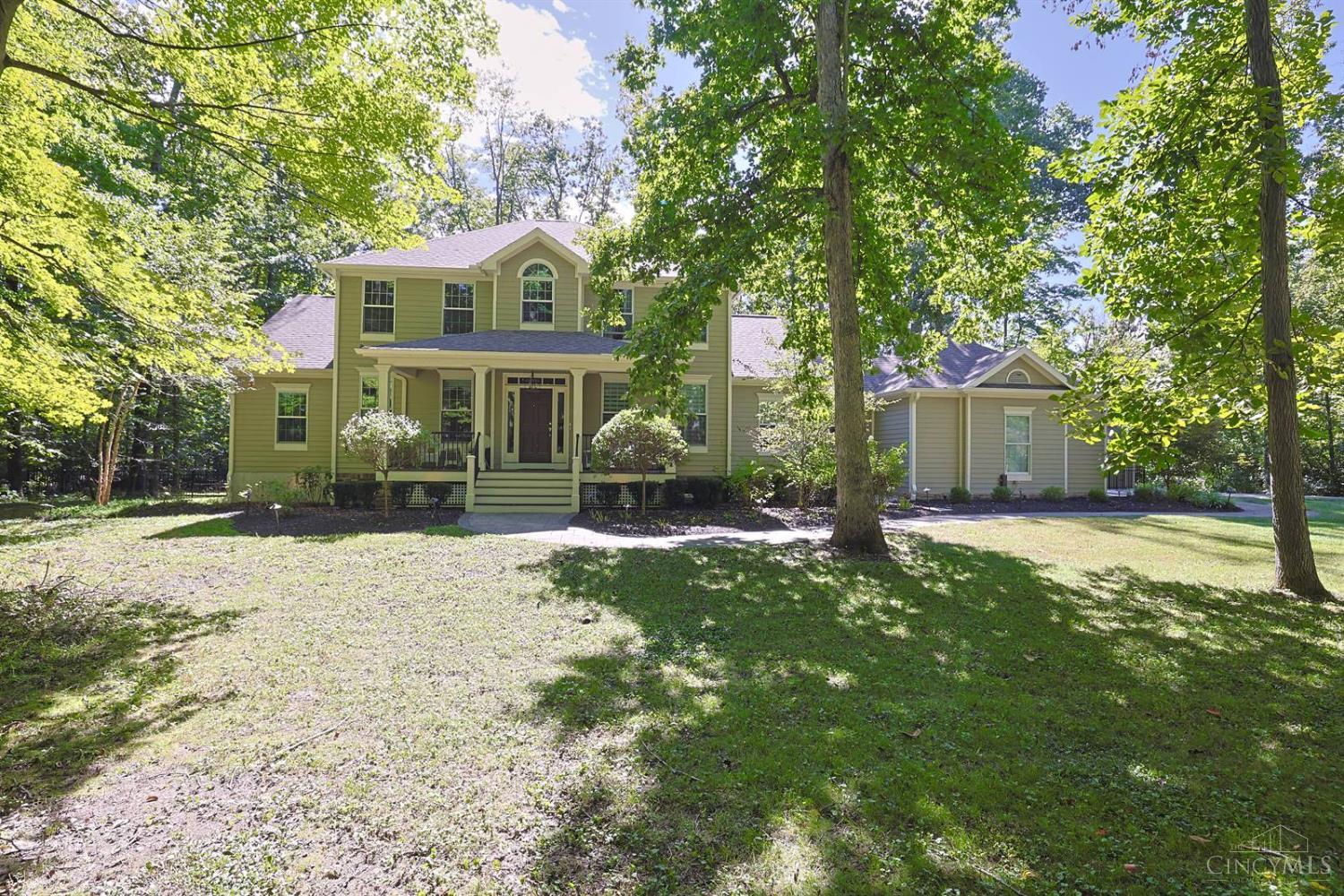 2321 Manistique Lakes Drive Property Photo 1