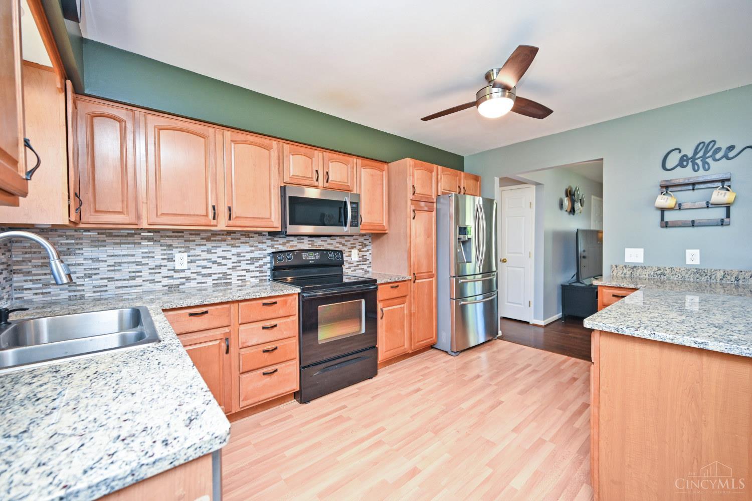 6258 Seiler Drive Property Photo 8