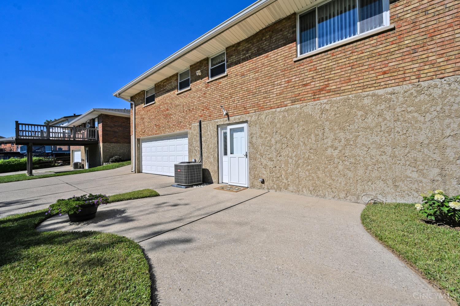 6258 Seiler Drive Property Photo 42
