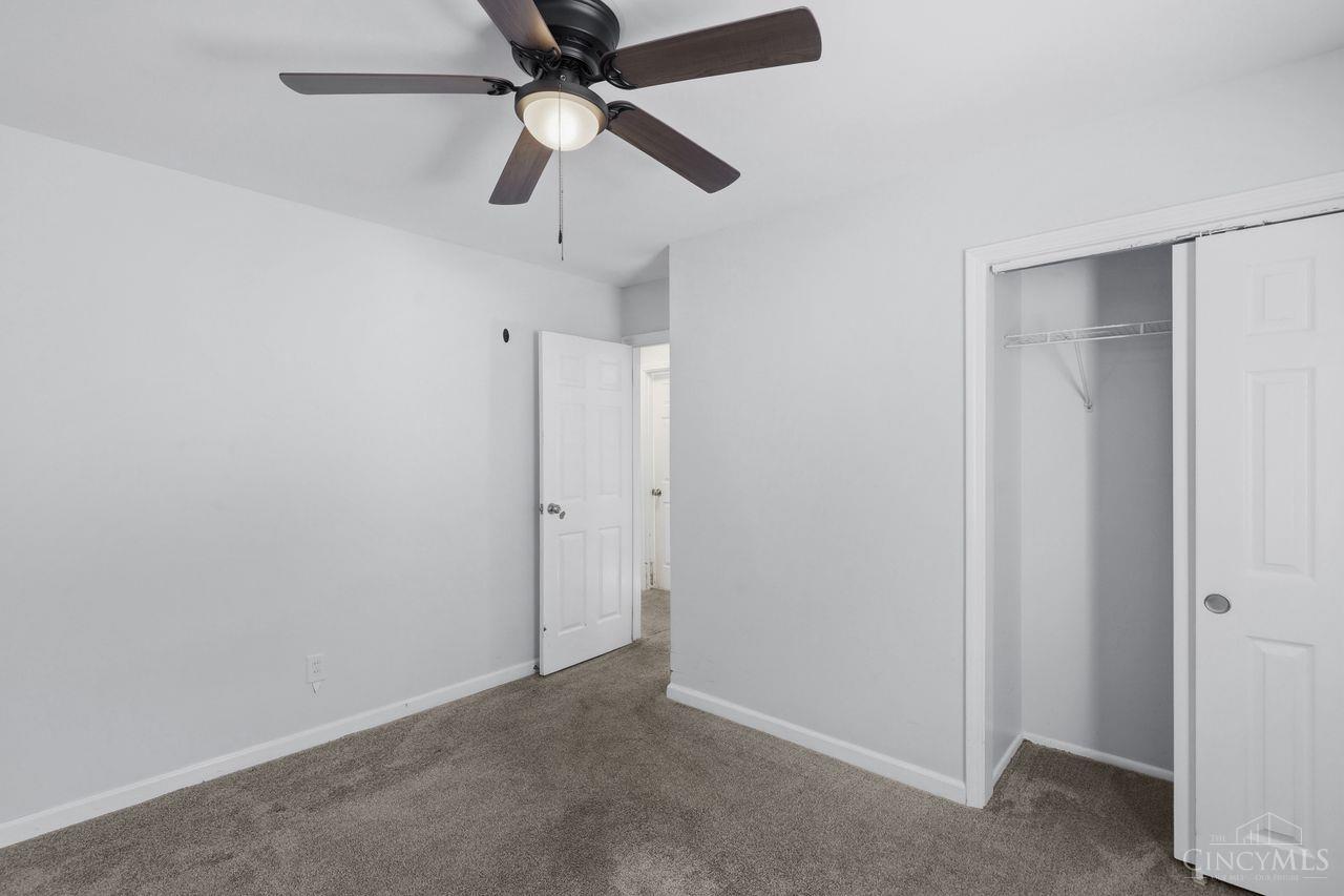 8005 Crest Acres Drive Property Photo 14