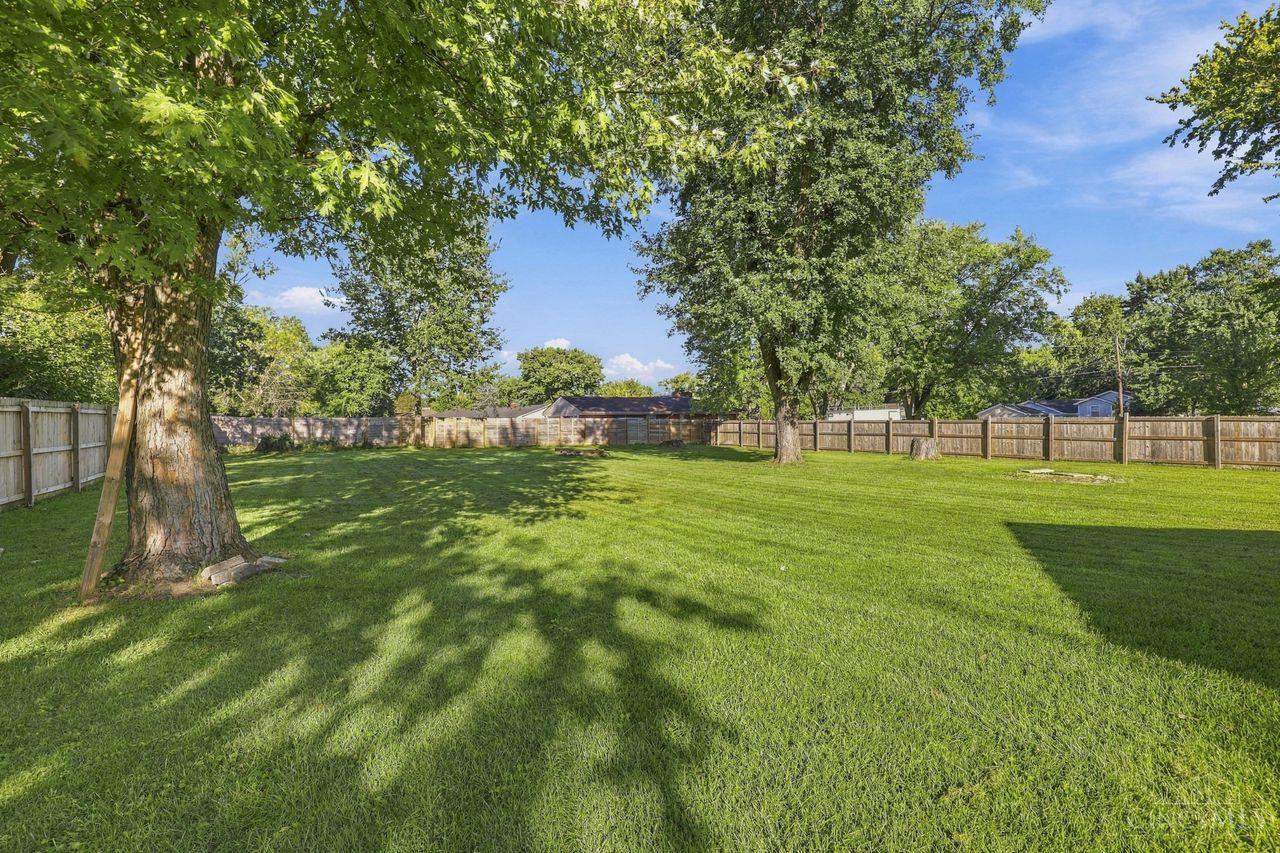 8005 Crest Acres Drive Property Photo 30