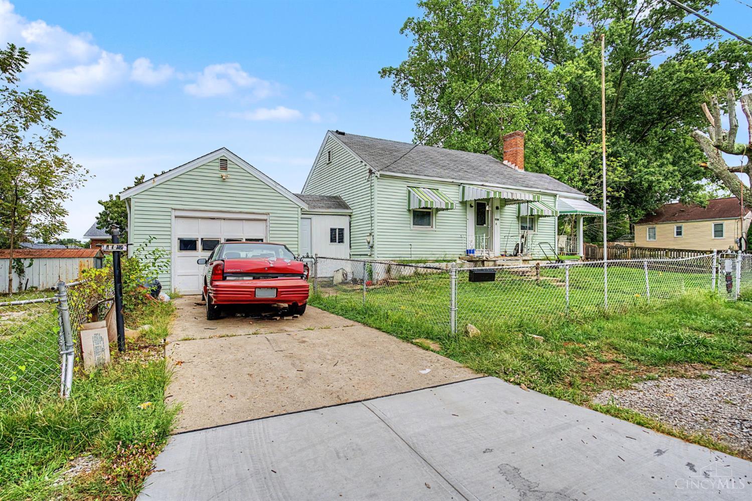 8802 Pine Road Property Photo 20