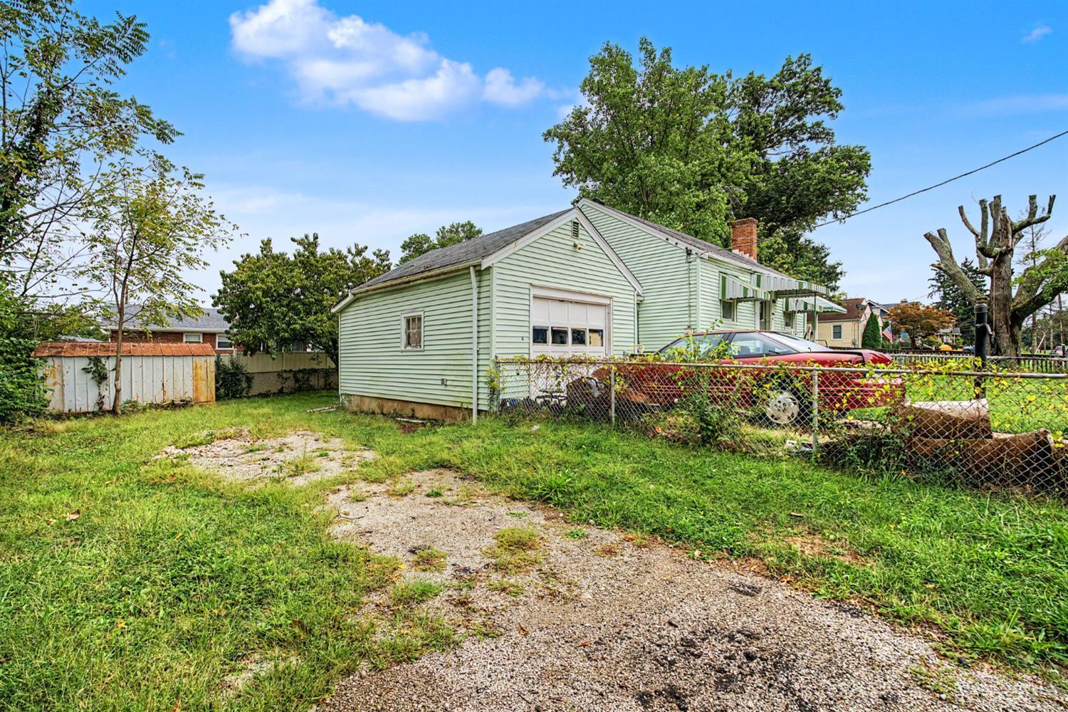 8802 Pine Road Property Photo 21
