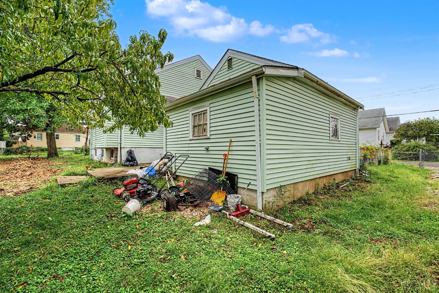 8802 Pine Road Property Photo 22