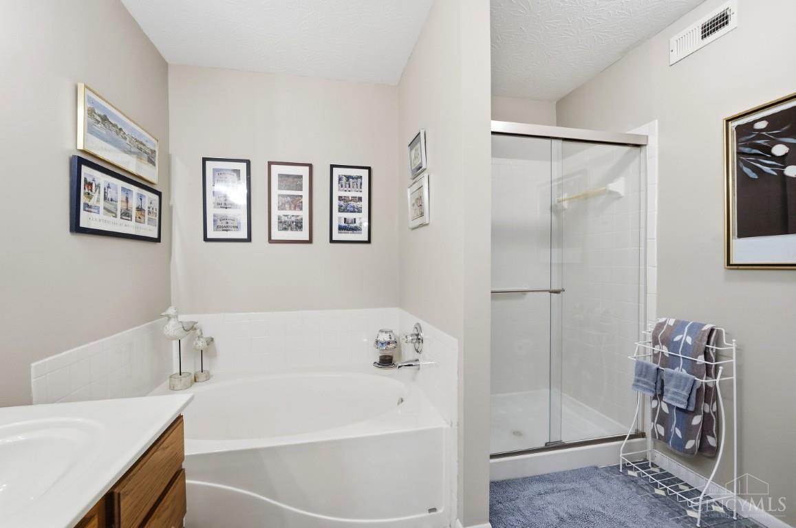 N 4441 Shore Drive Property Photo 32