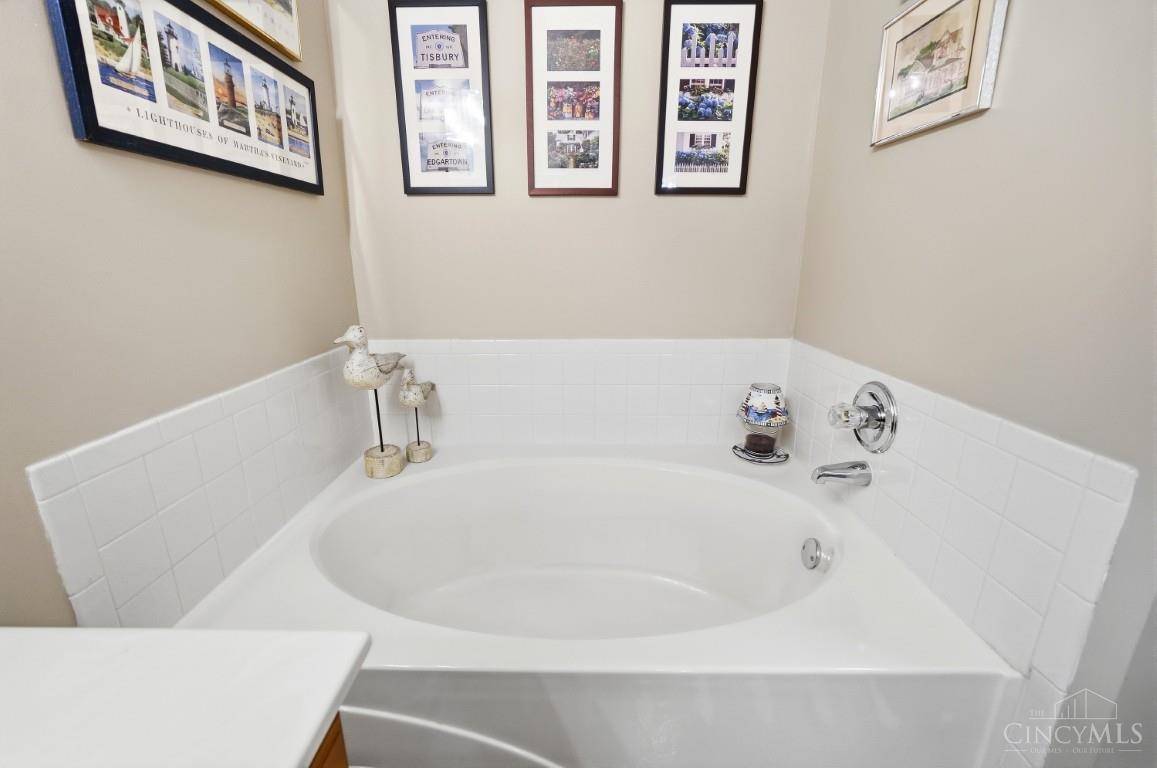 N 4441 Shore Drive Property Photo 33
