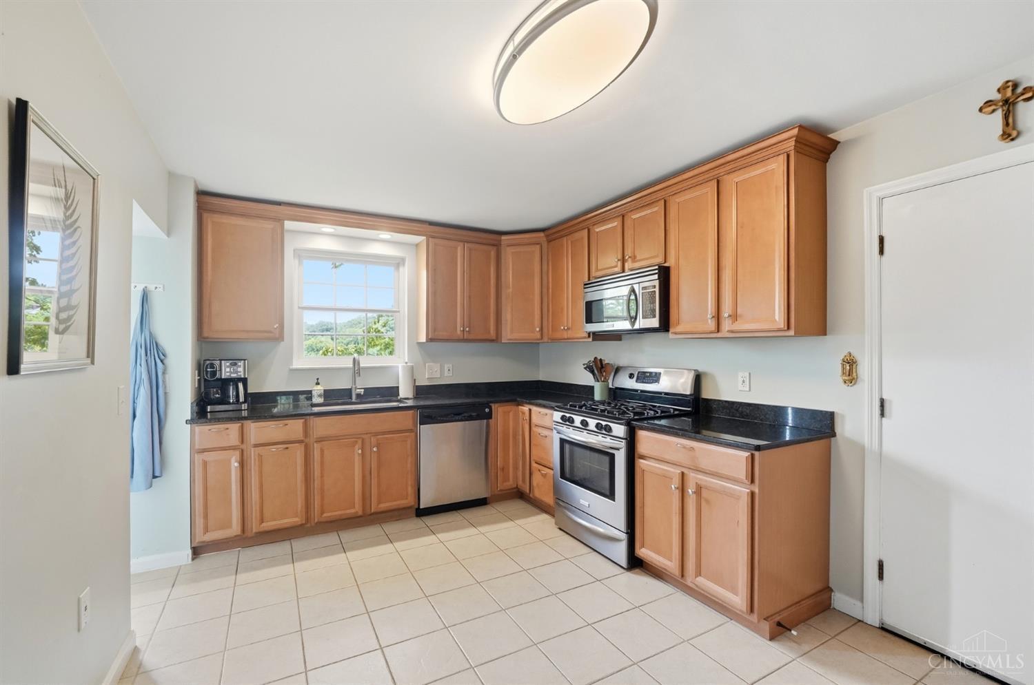 3201 Grischy Lane Property Photo 10