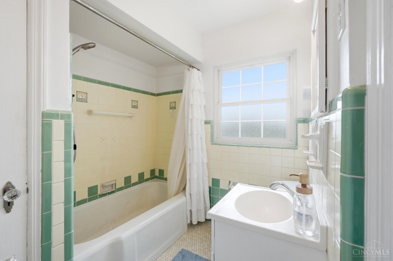 3201 Grischy Lane Property Photo 22