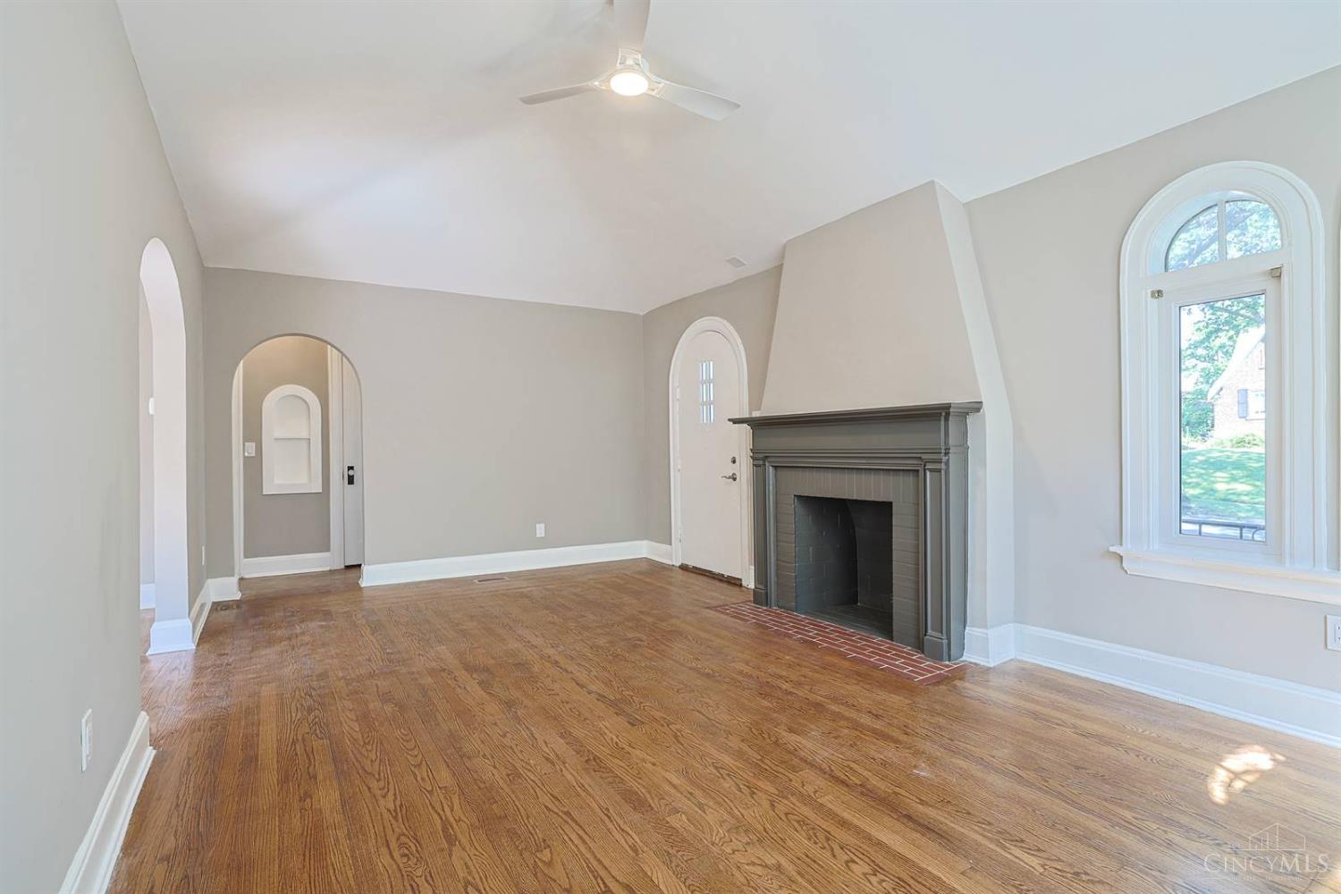 1515 Kenova Avenue Property Photo 7