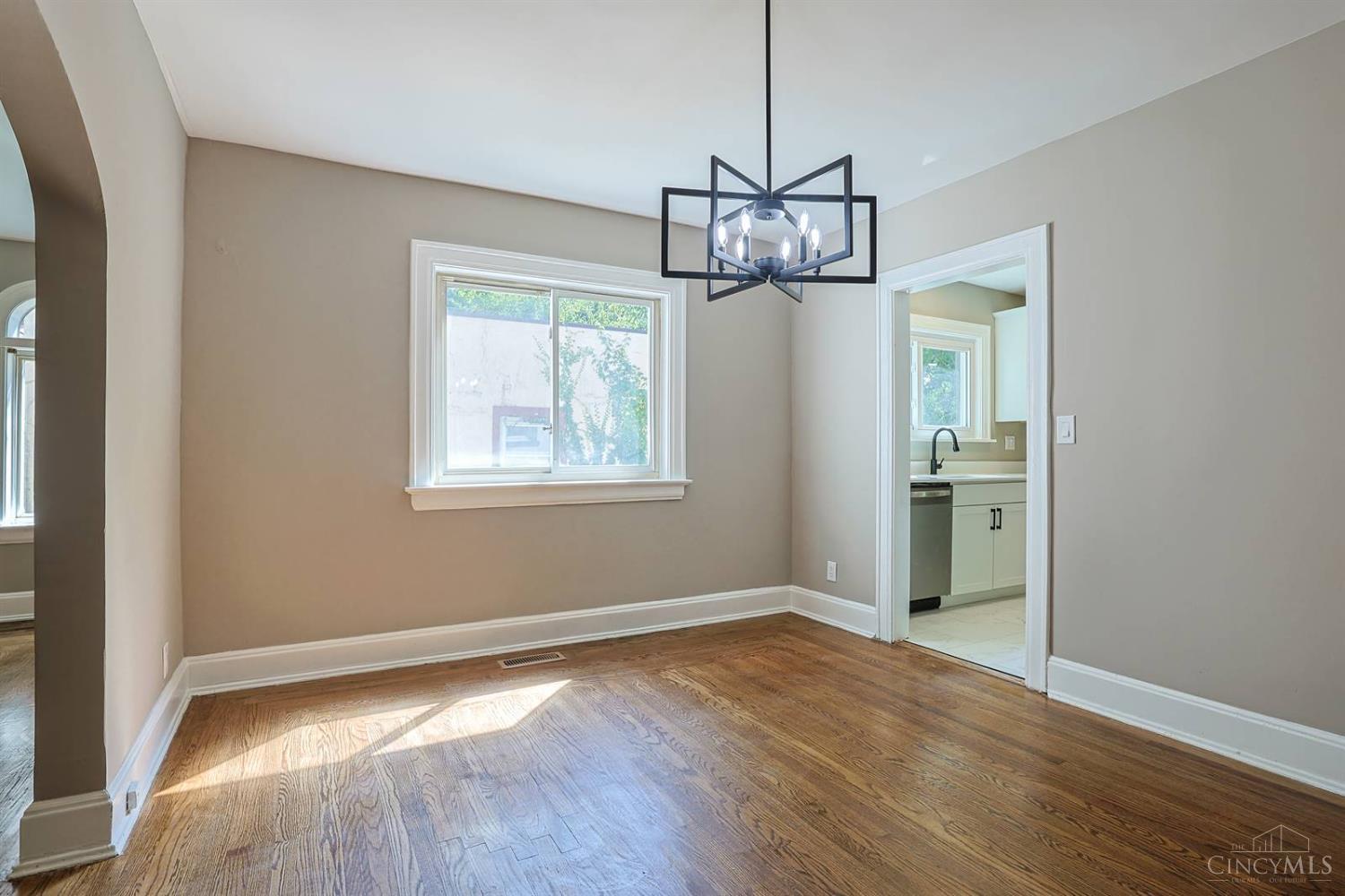 1515 Kenova Avenue Property Photo 11
