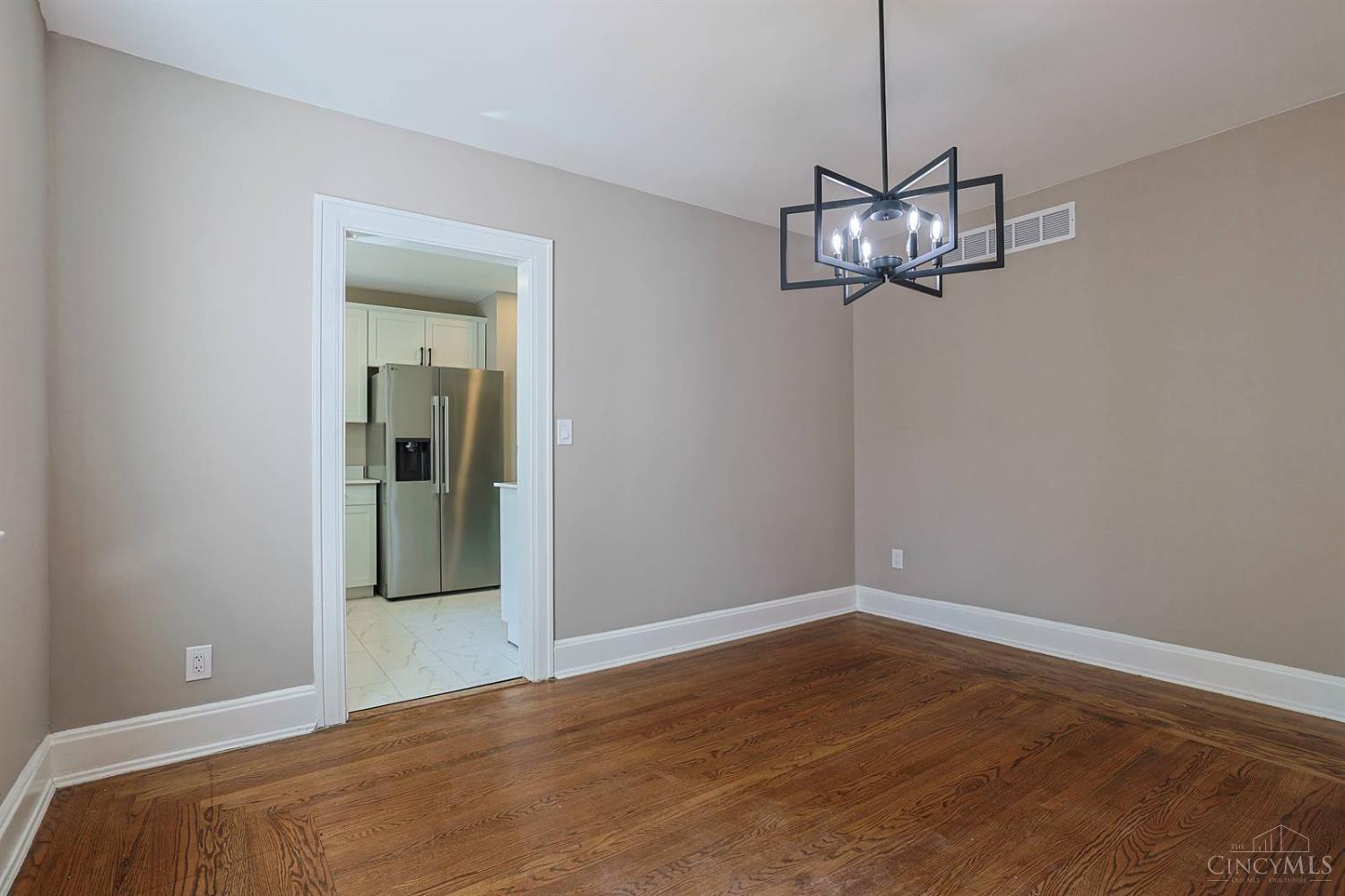 1515 Kenova Avenue Property Photo 14