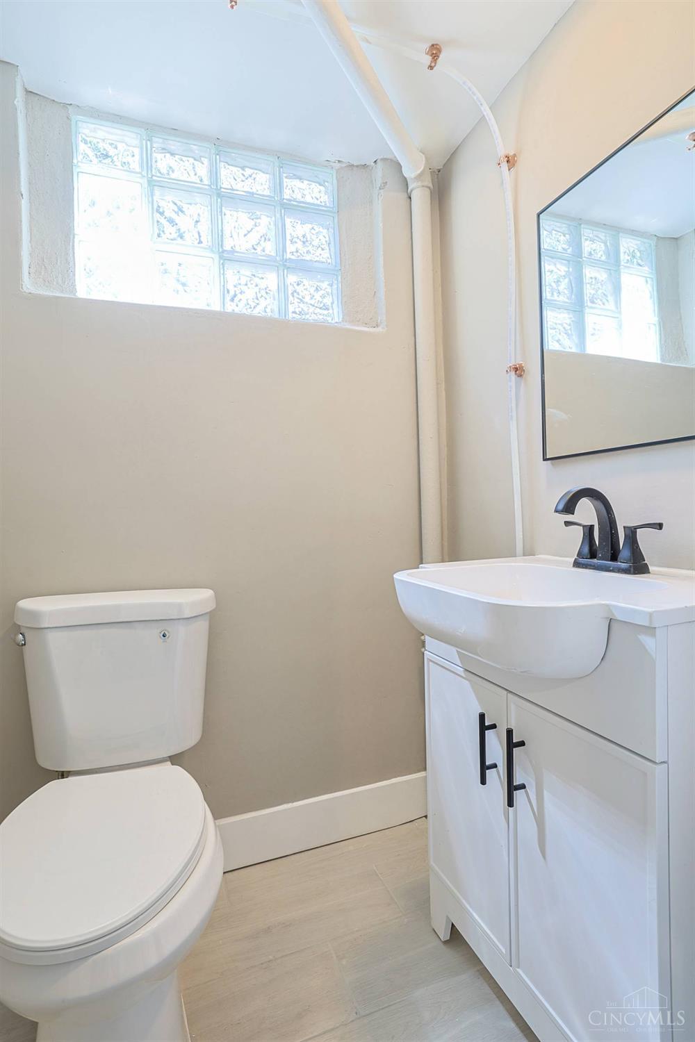 1515 Kenova Avenue Property Photo 34