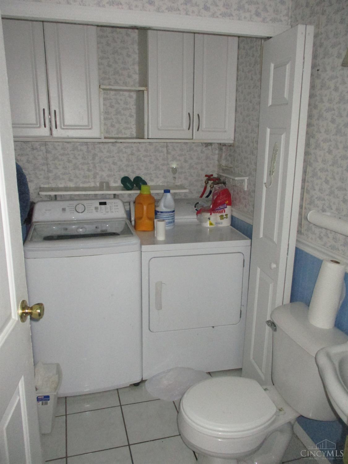 100 Cole Drive Property Photo 13