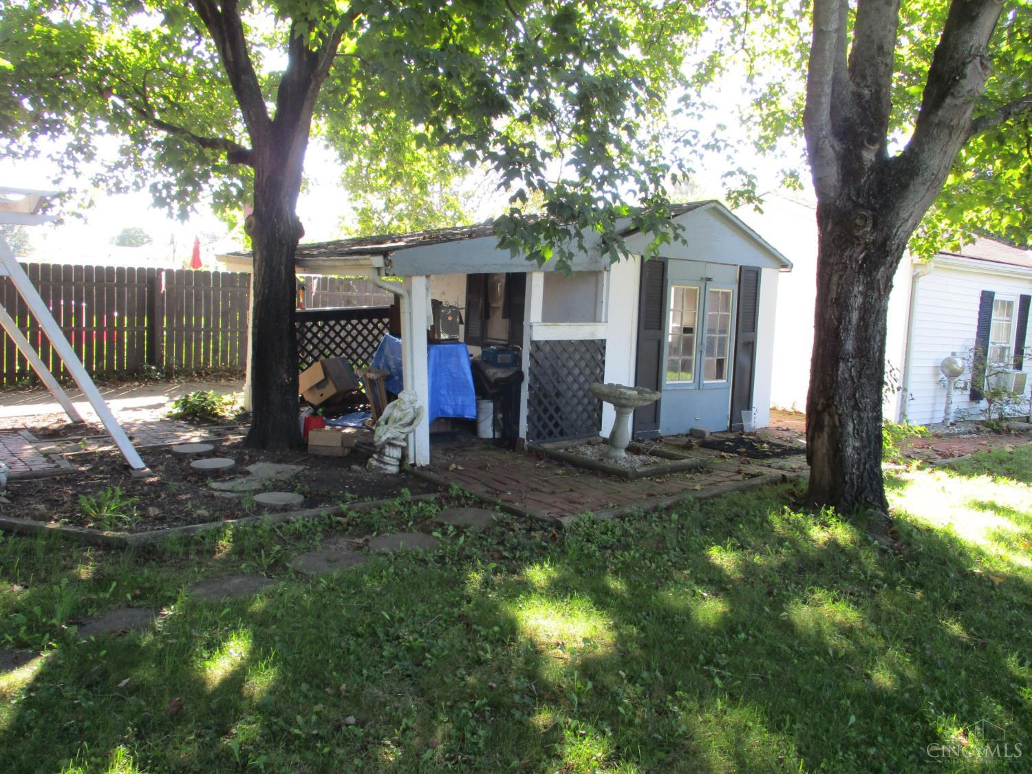 100 Cole Drive Property Photo 23