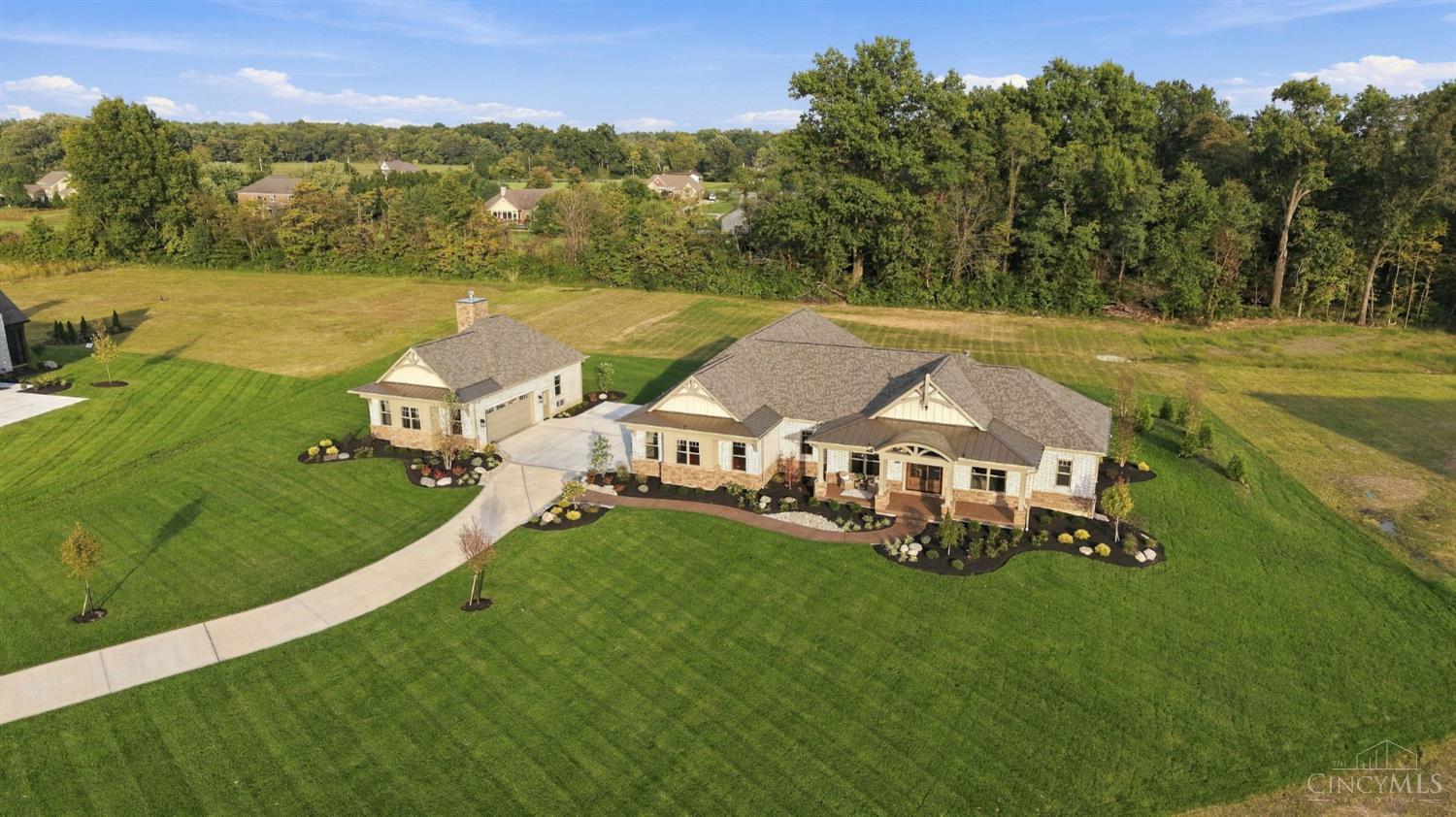 9726 Christian Court Property Photo 1