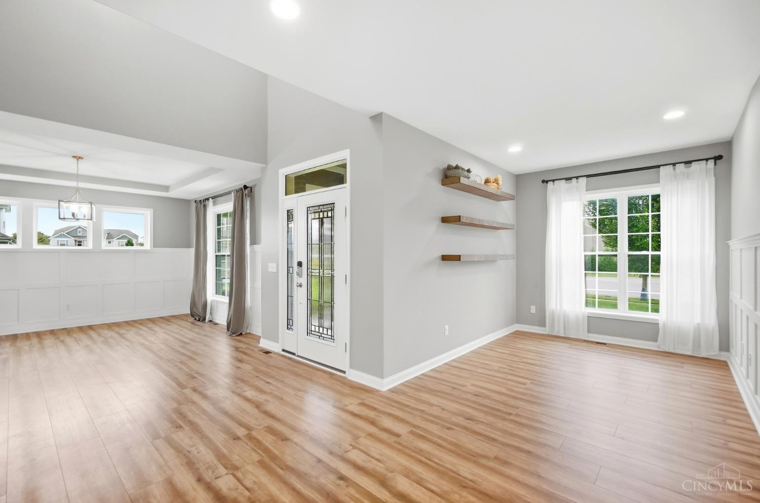 6544 Martindill Way Property Photo 17