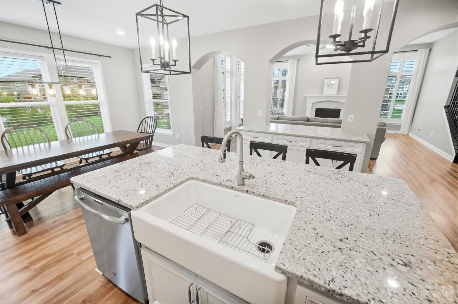 6544 Martindill Way Property Photo 33