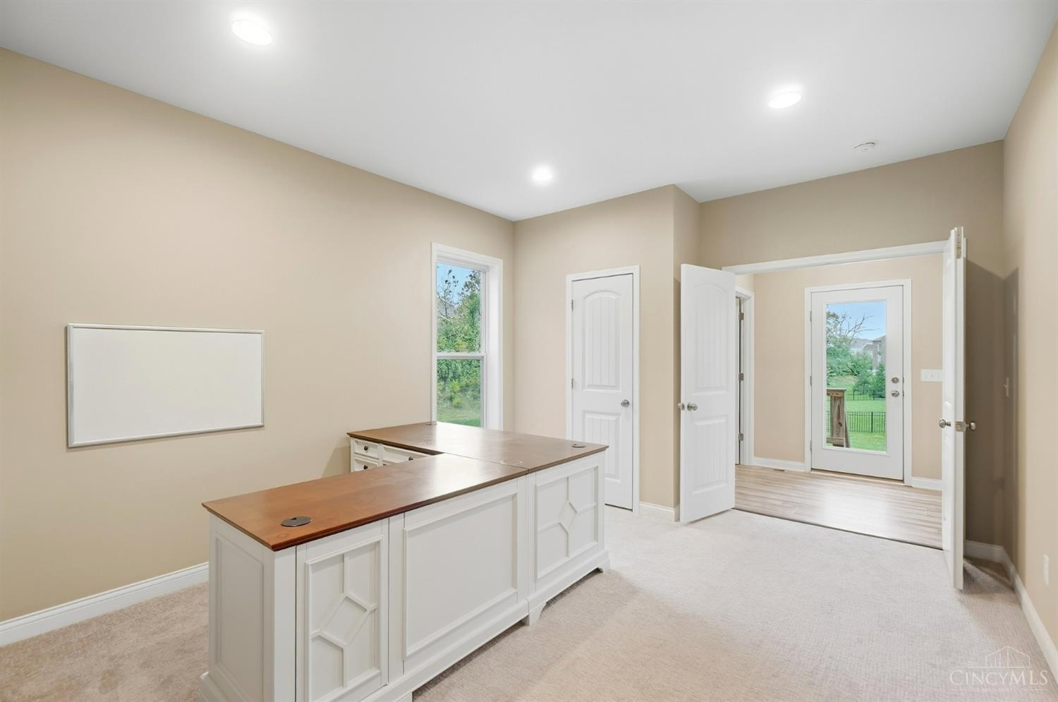 6544 Martindill Way Property Photo 42
