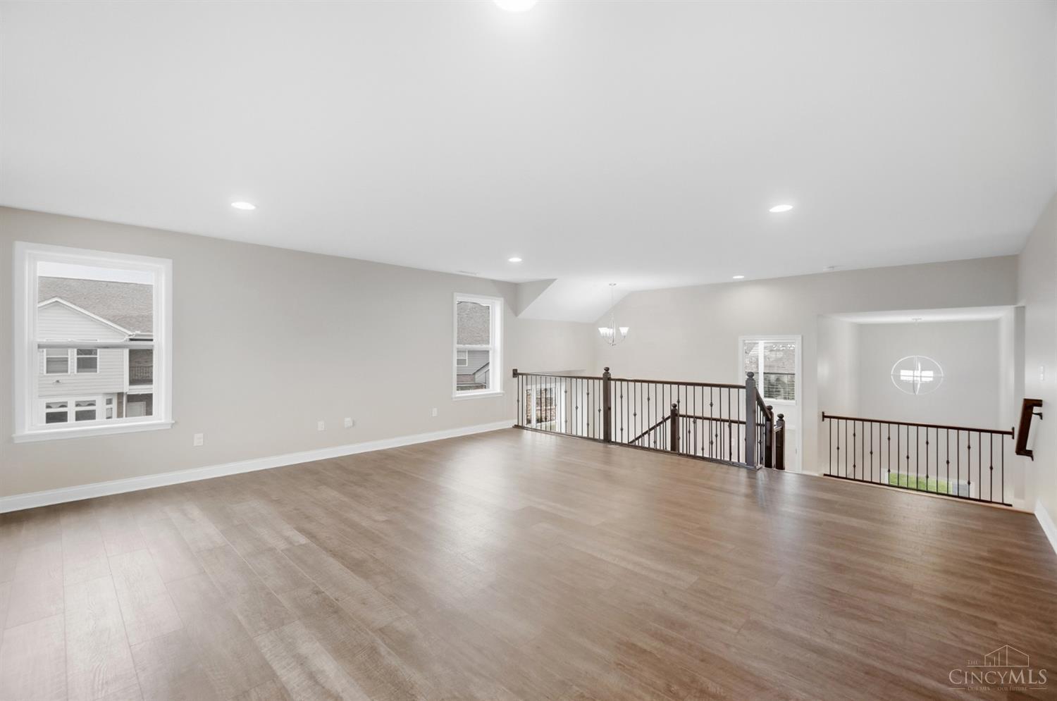 6544 Martindill Way Property Photo 54