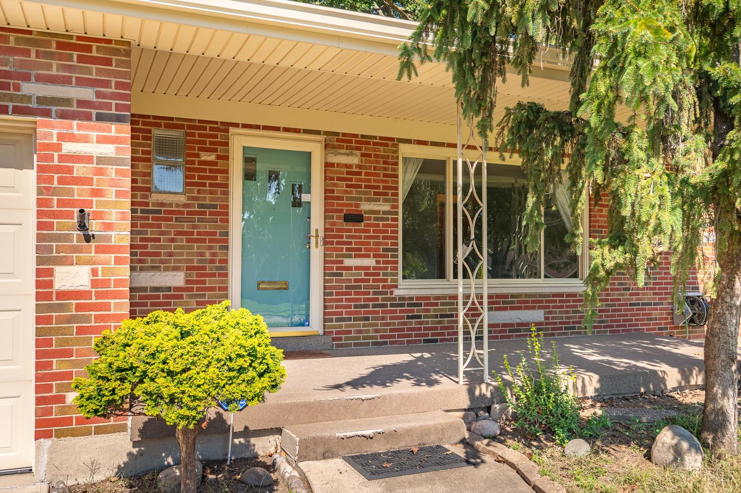 1026 Gail Avenue Property Photo 1