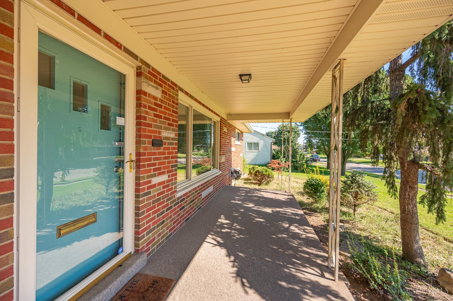 1026 Gail Avenue Property Photo 2