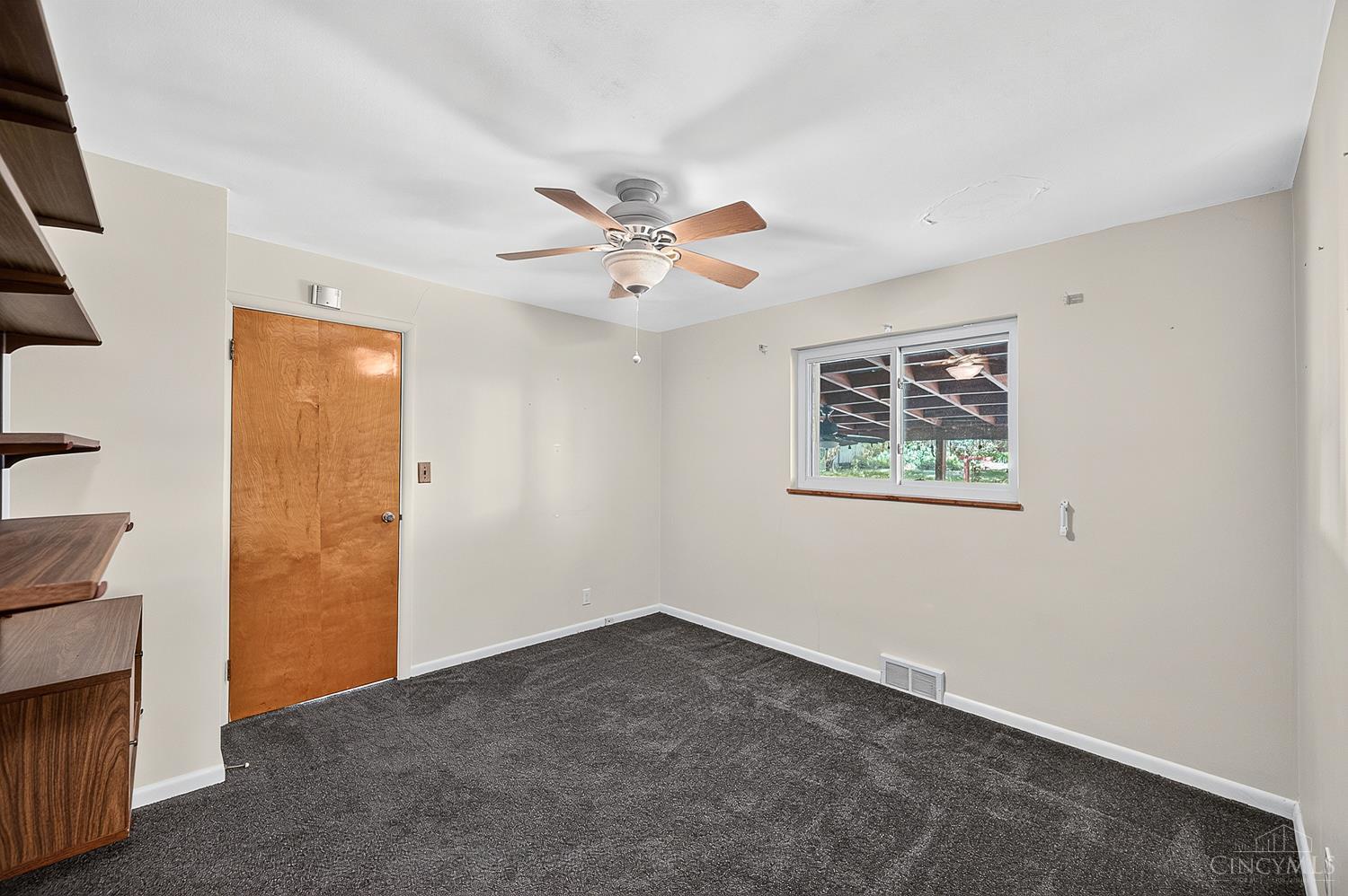 1026 Gail Avenue Property Photo 10