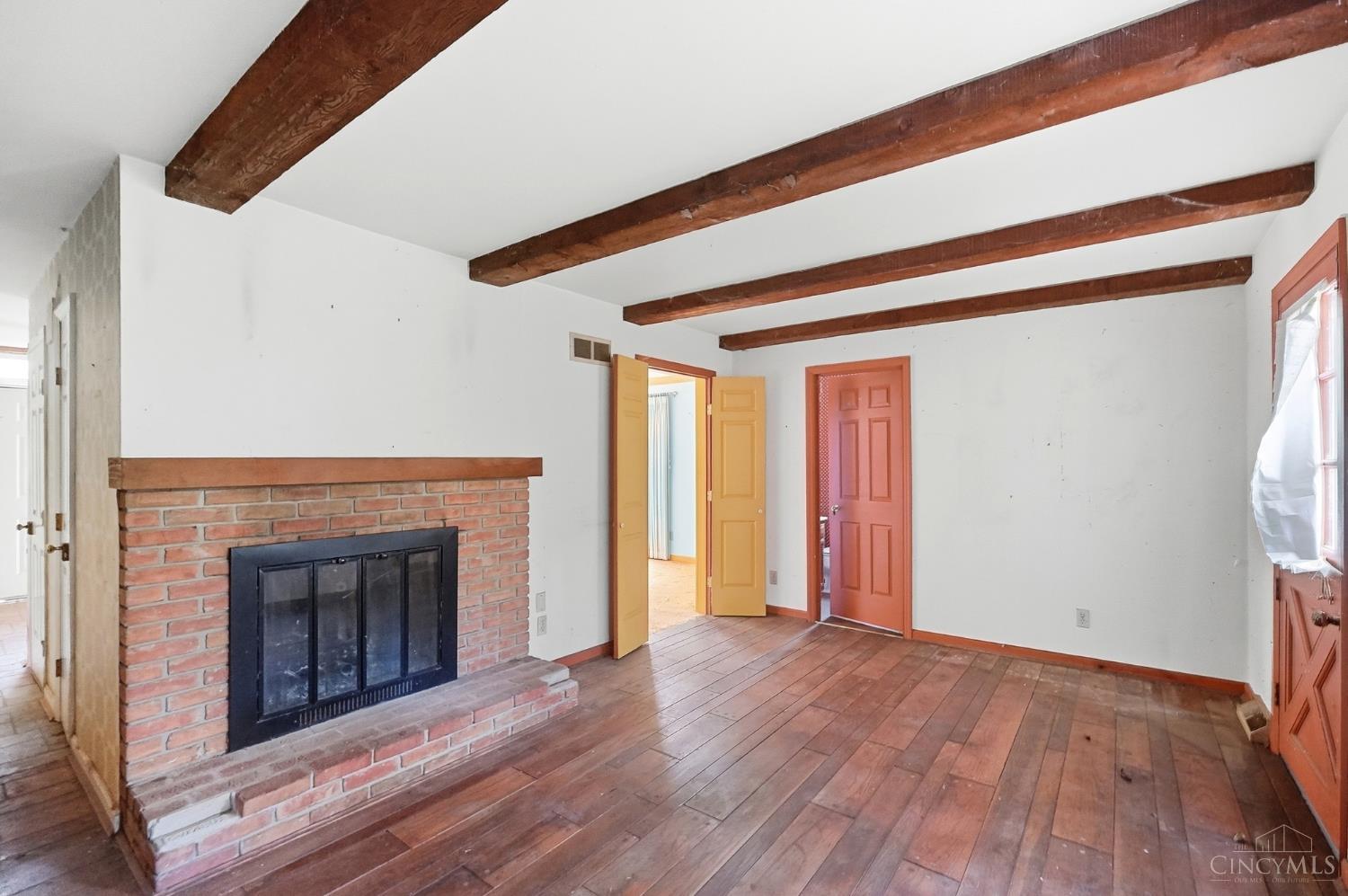 7256 Ayers Road Property Photo 9
