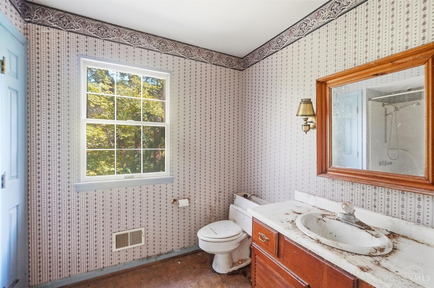 7256 Ayers Road Property Photo 25