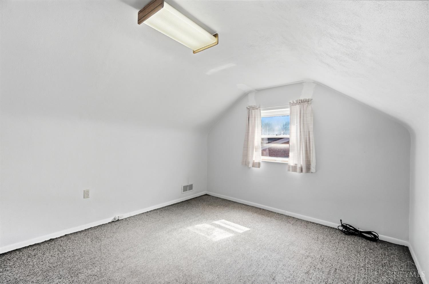 1210 Thurnridge Drive Property Photo 41