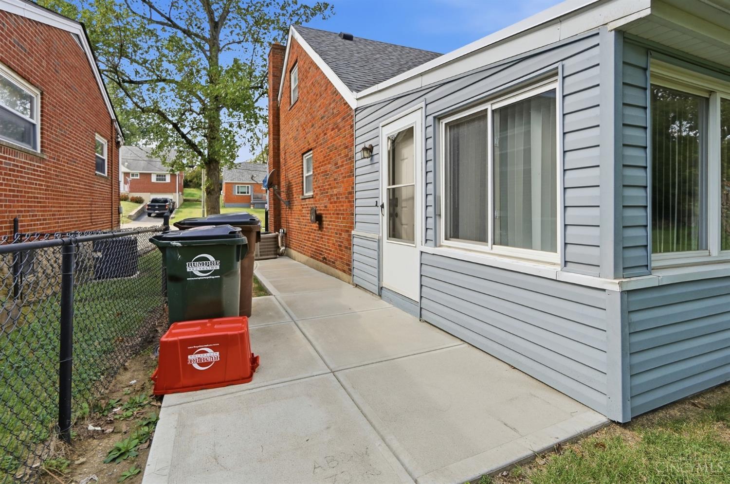 1210 Thurnridge Drive Property Photo 57