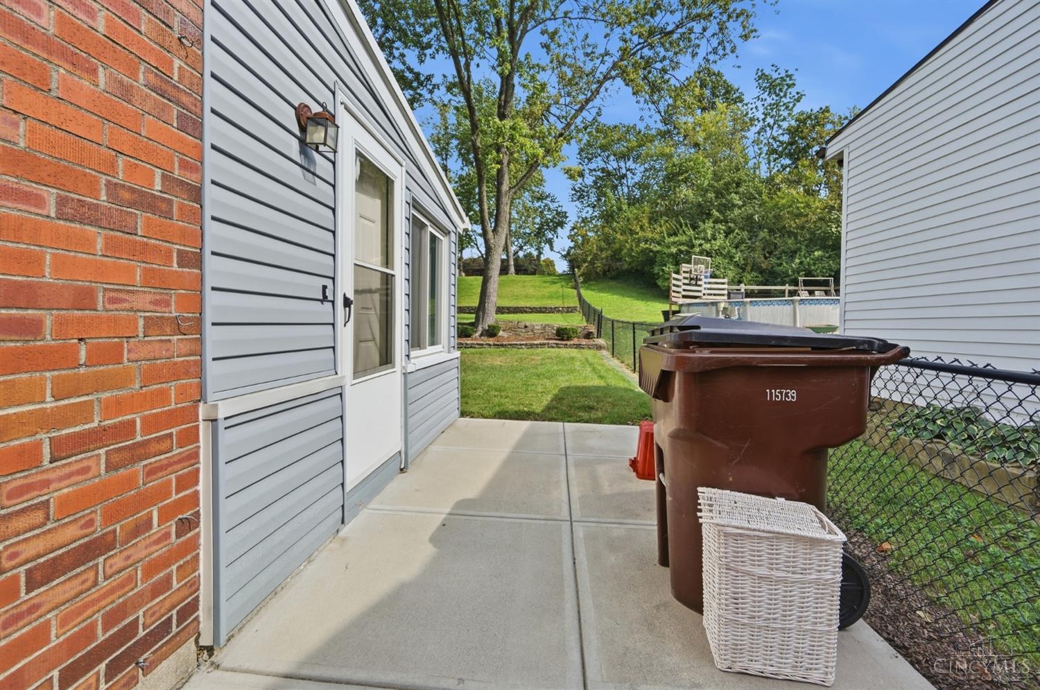 1210 Thurnridge Drive Property Photo 58