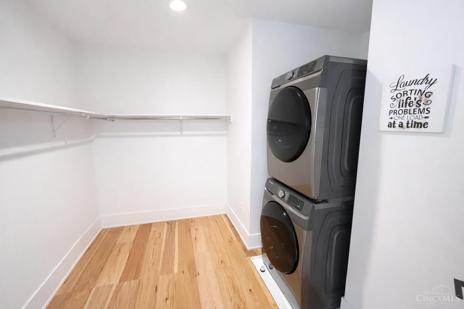 1003 Walnut Street Property Photo 14