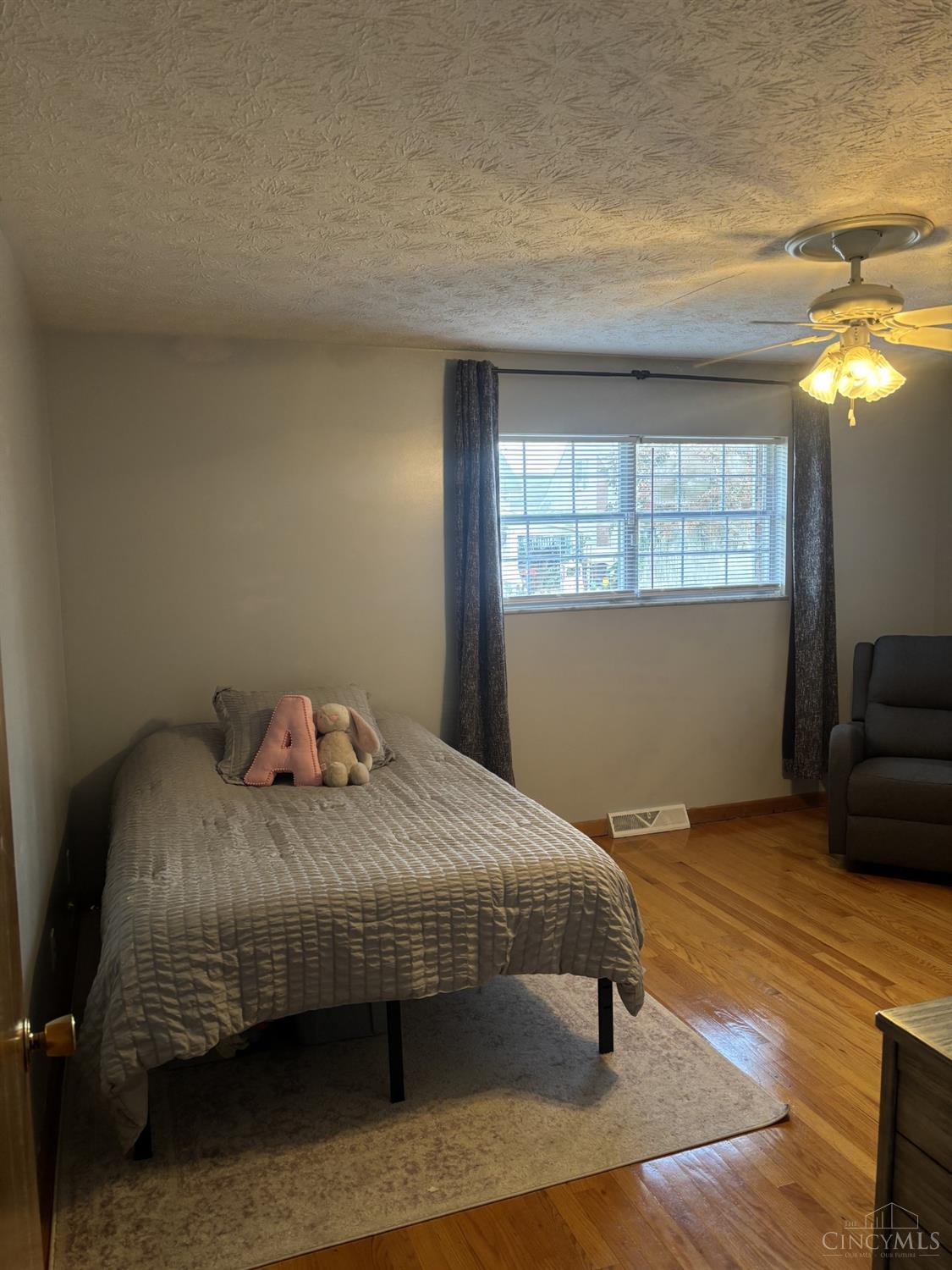 421 2nd Avenue Property Photo 12
