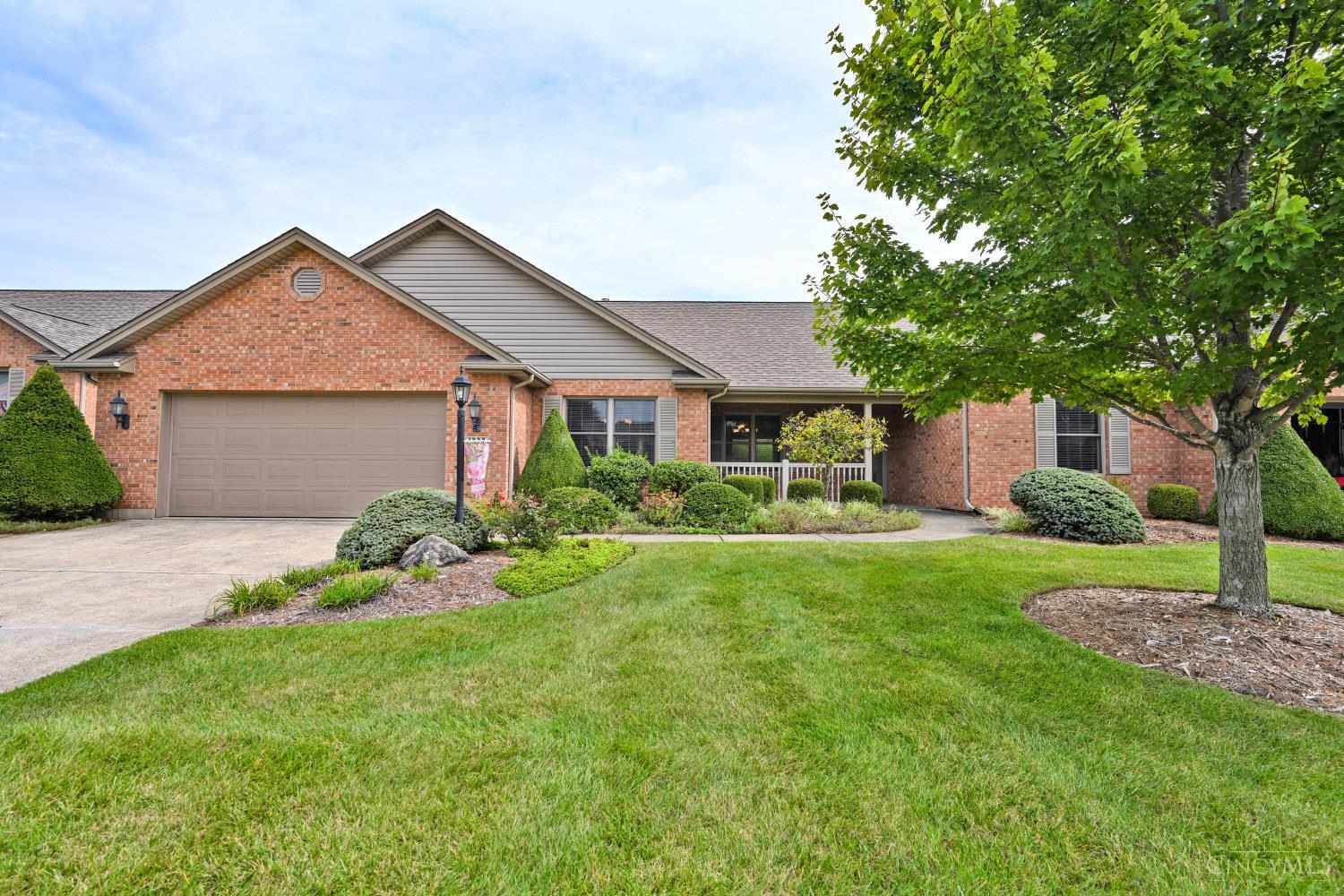 1222 Deerfield Circle Property Photo 3