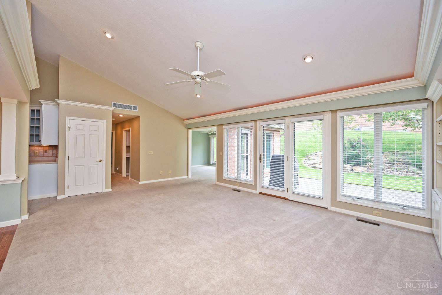 1222 Deerfield Circle Property Photo 10