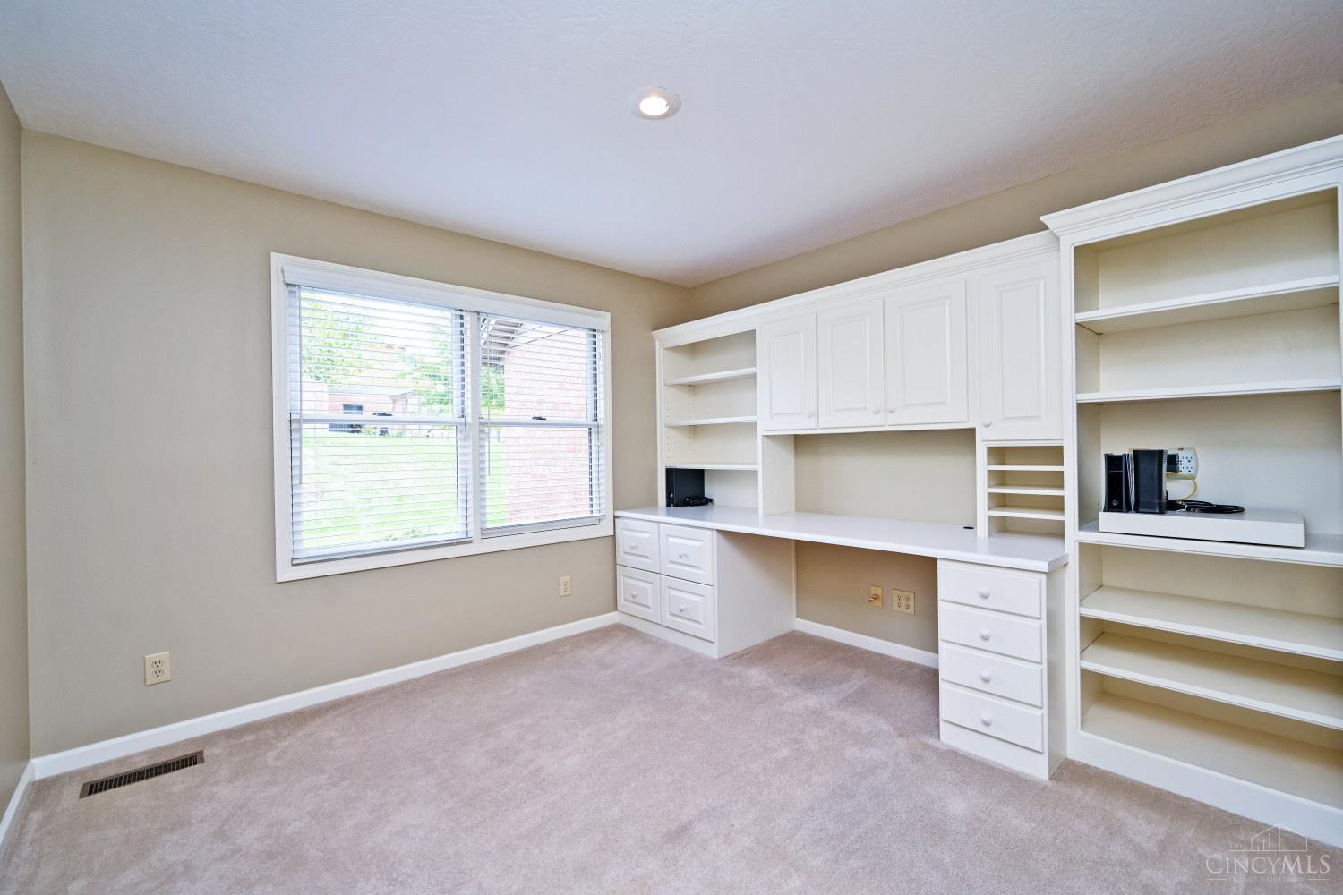 1222 Deerfield Circle Property Photo 18