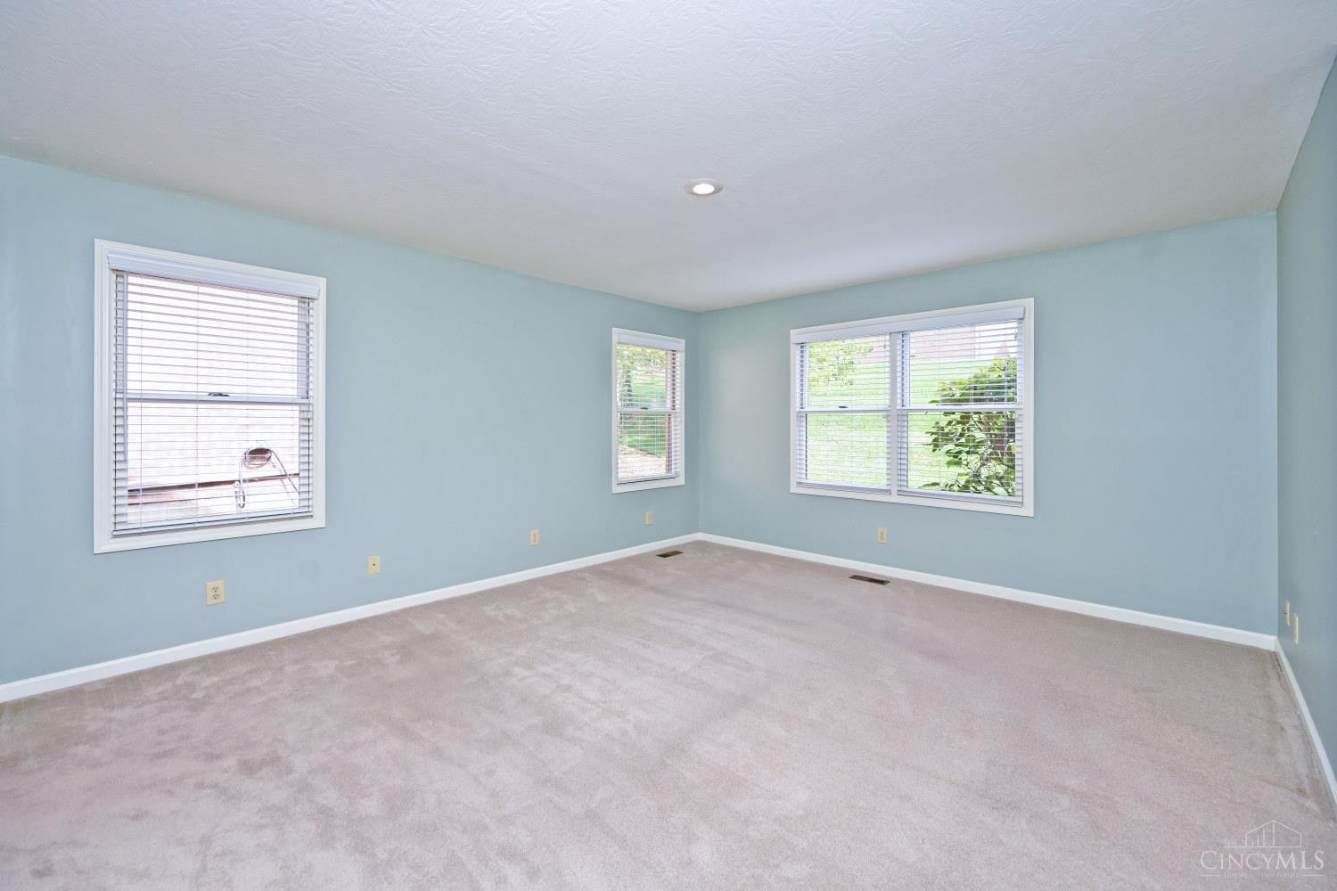 1222 Deerfield Circle Property Photo 32