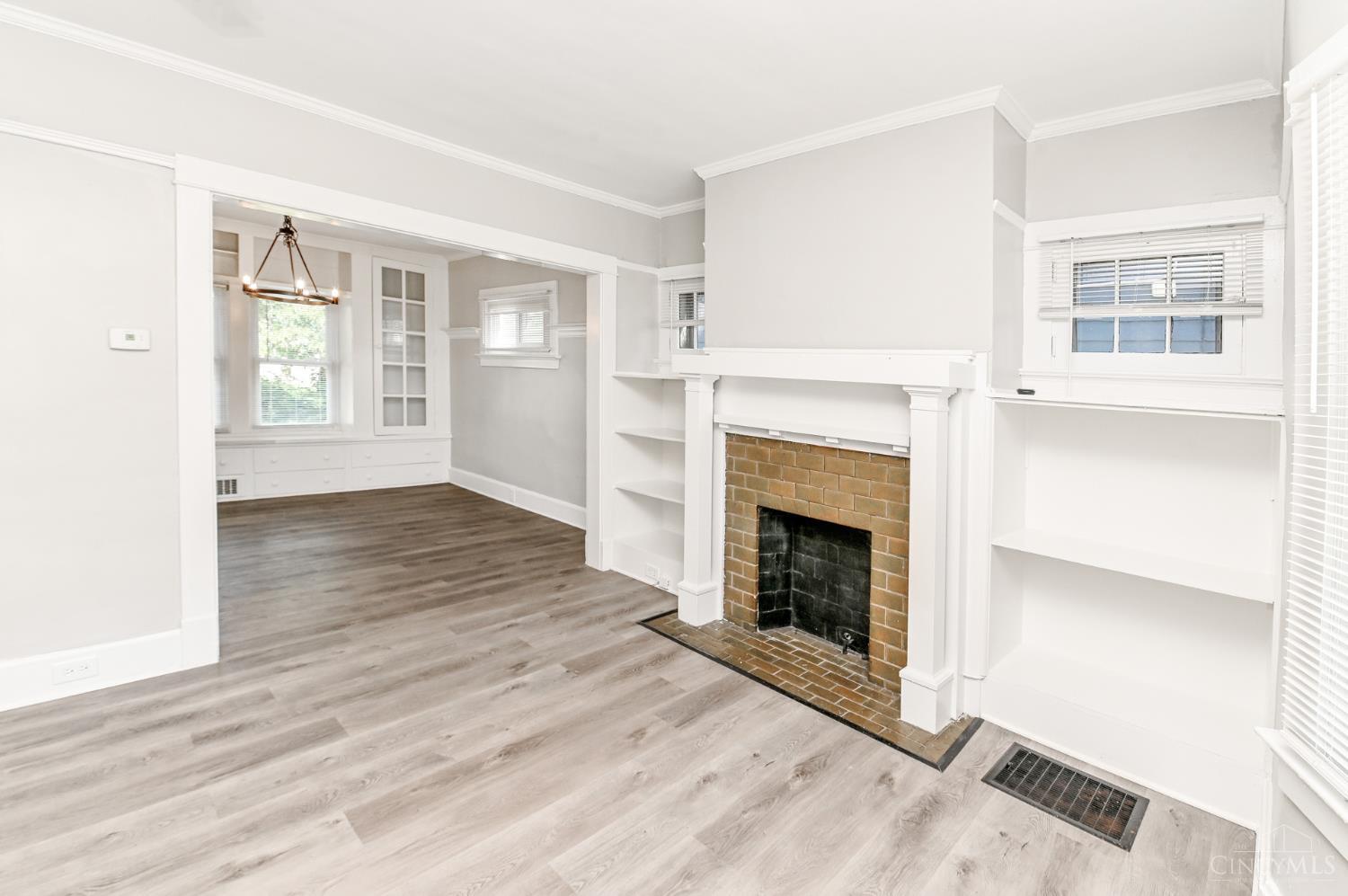 1946 Hewitt Avenue Property Photo 7