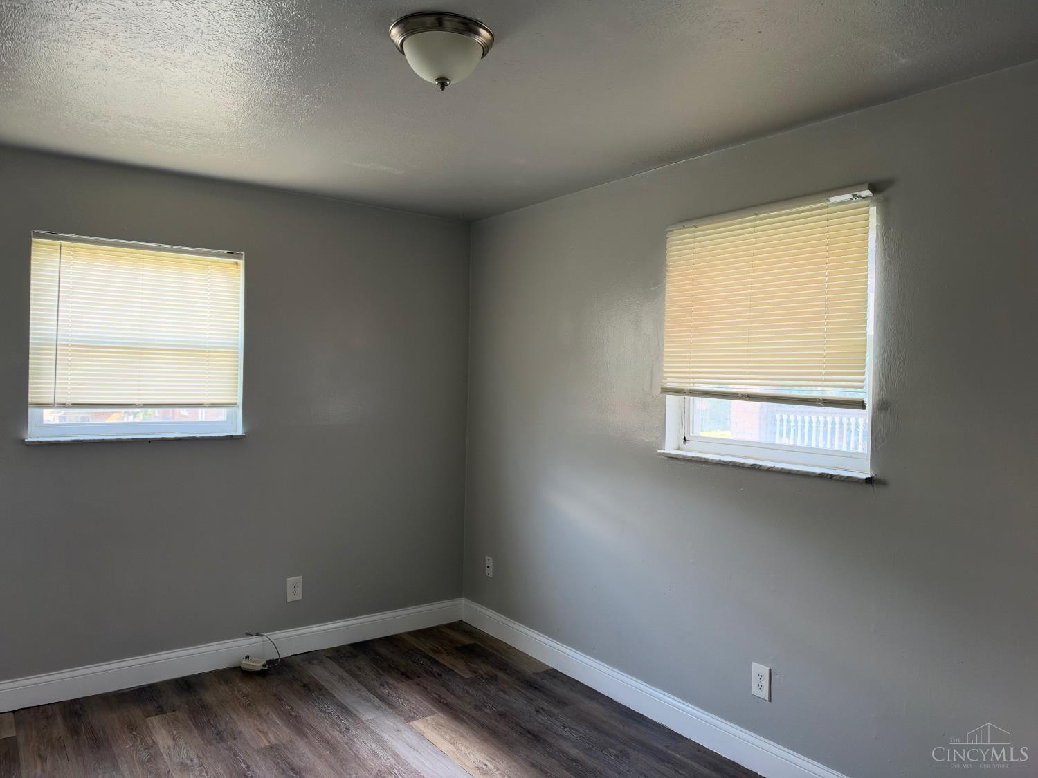 3553 Wilson Avenue Property Photo 6