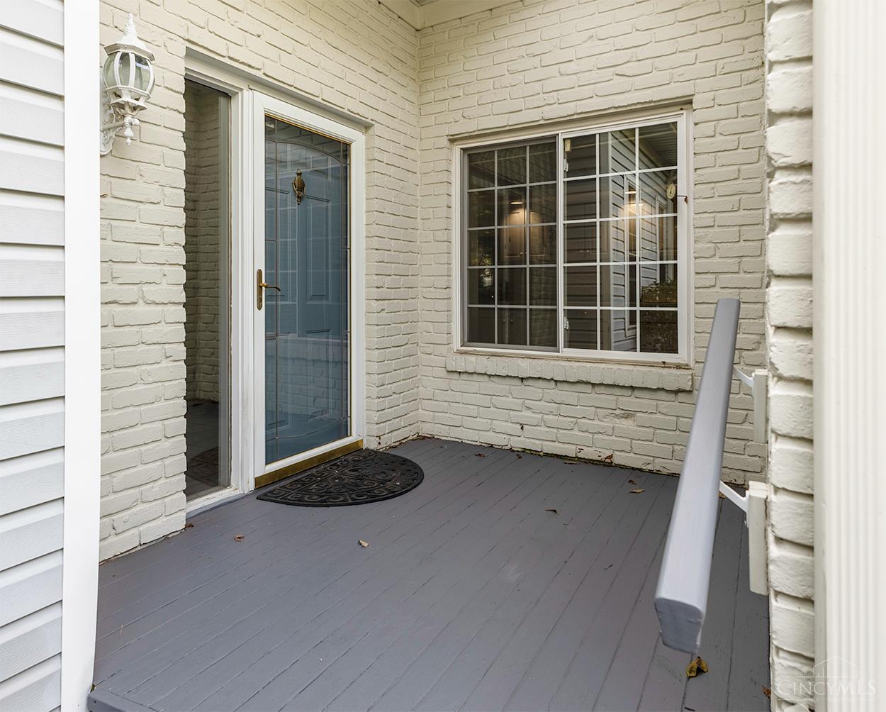 12152 Peak Drive Property Photo 5