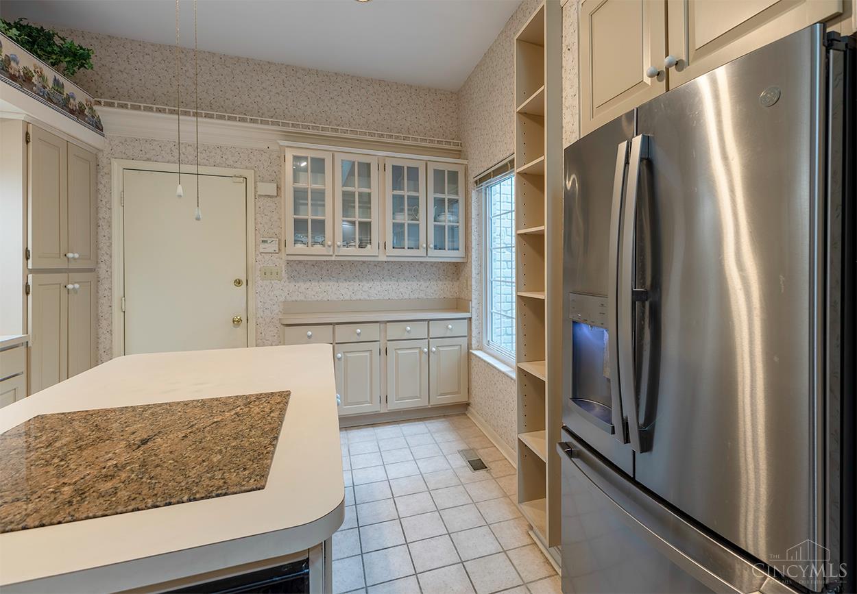 12152 Peak Drive Property Photo 15