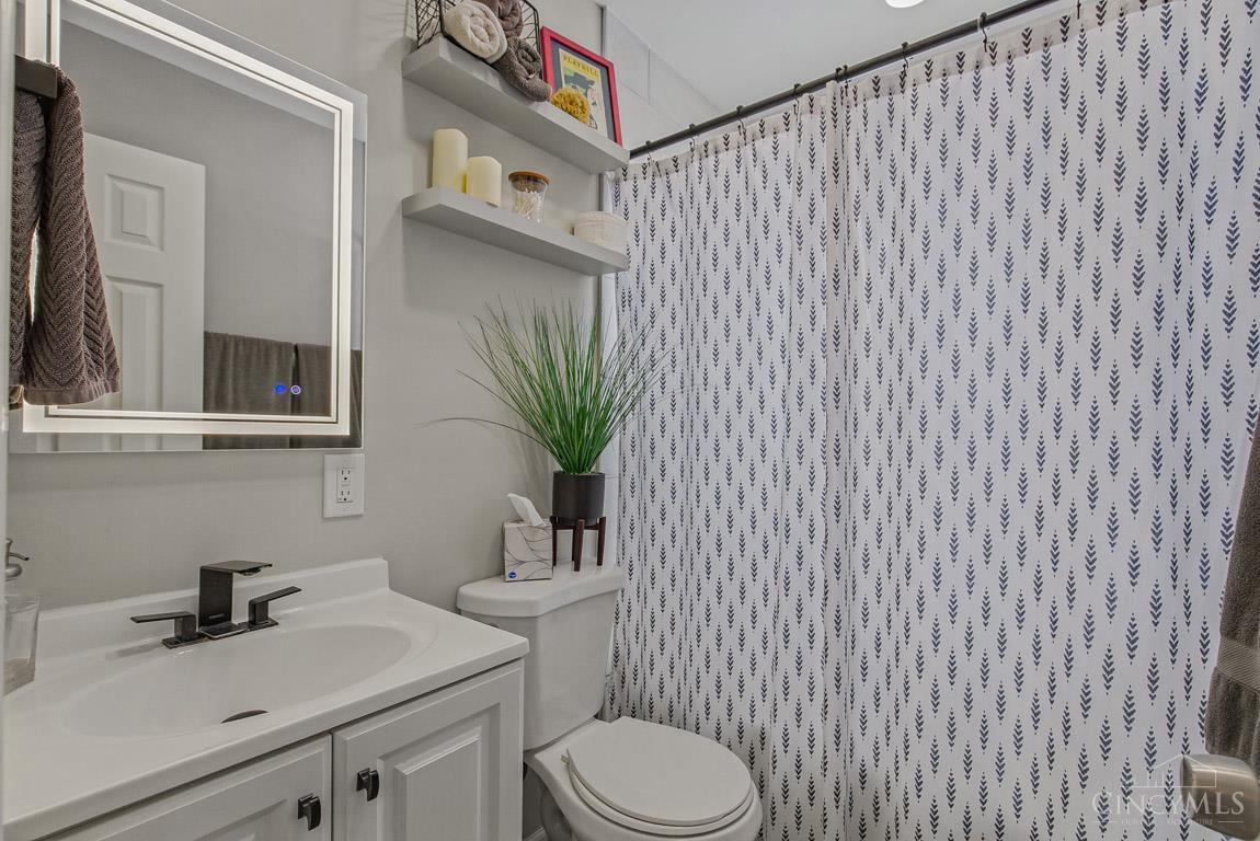 6051 Heis Terrace Property Photo 14