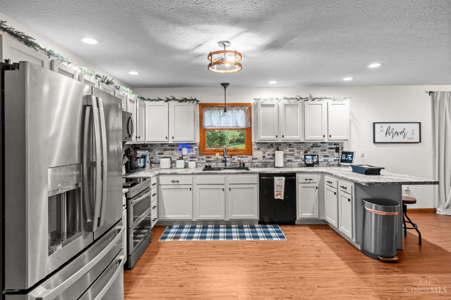 N 274 First Property Photo 25