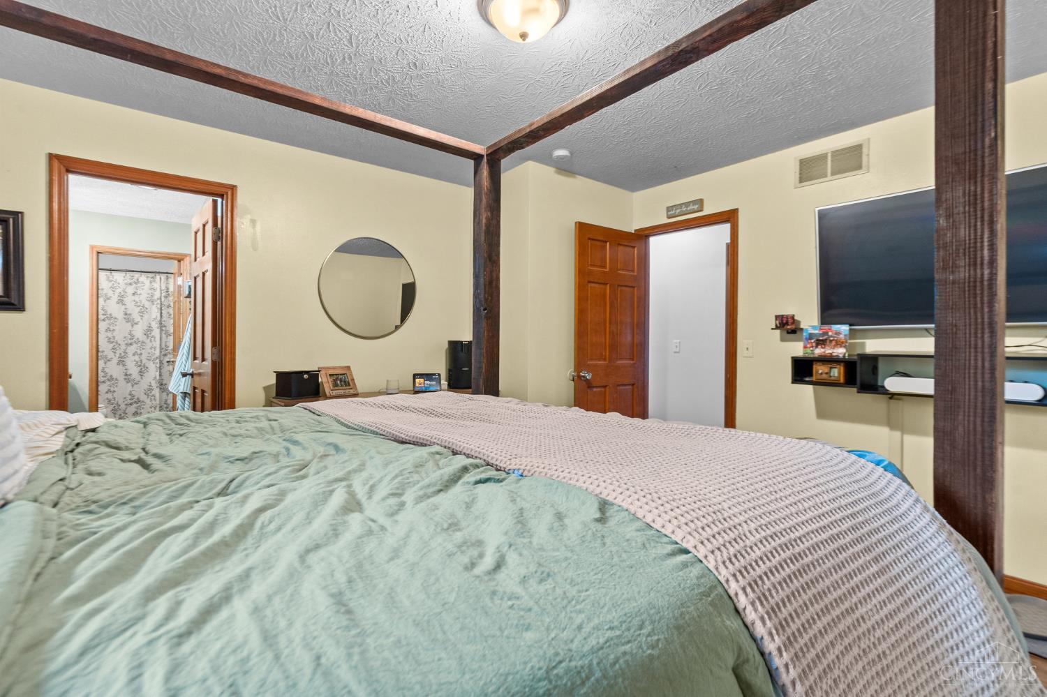 N 274 First Property Photo 41